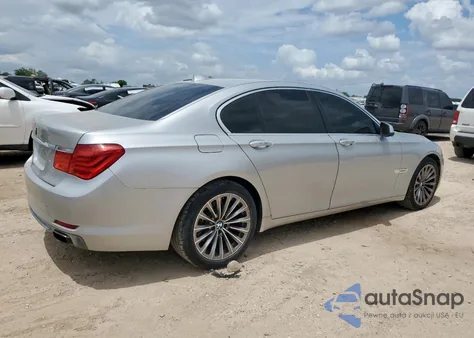 2012 BMW 740 I z USA, uszkodzony, nr VIN WBAKA4C5XCC613599